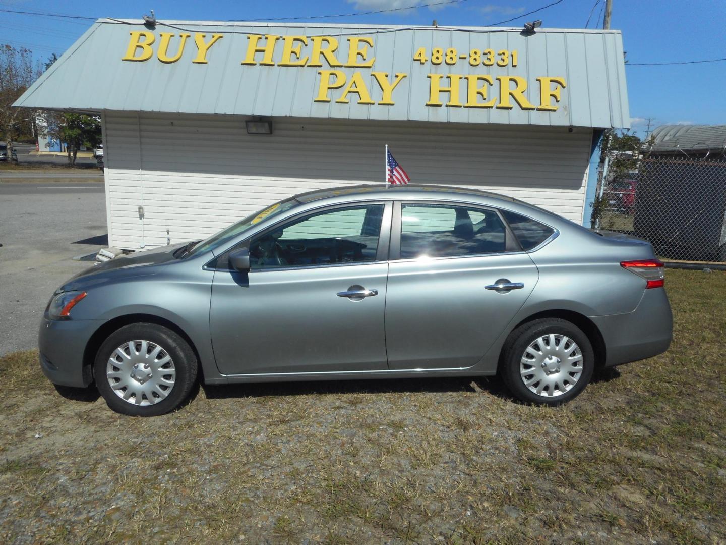 2014 Gray Nissan Sentra S 6MT (3N1AB7AP7EY) with an 1.8L L4 SFI DOHC 16V engine, 6-Speed Automatic transmission, located at 2553 Airline Blvd, Portsmouth, VA, 23701, (757) 488-8331, 36.813889, -76.357597 - Photo#0