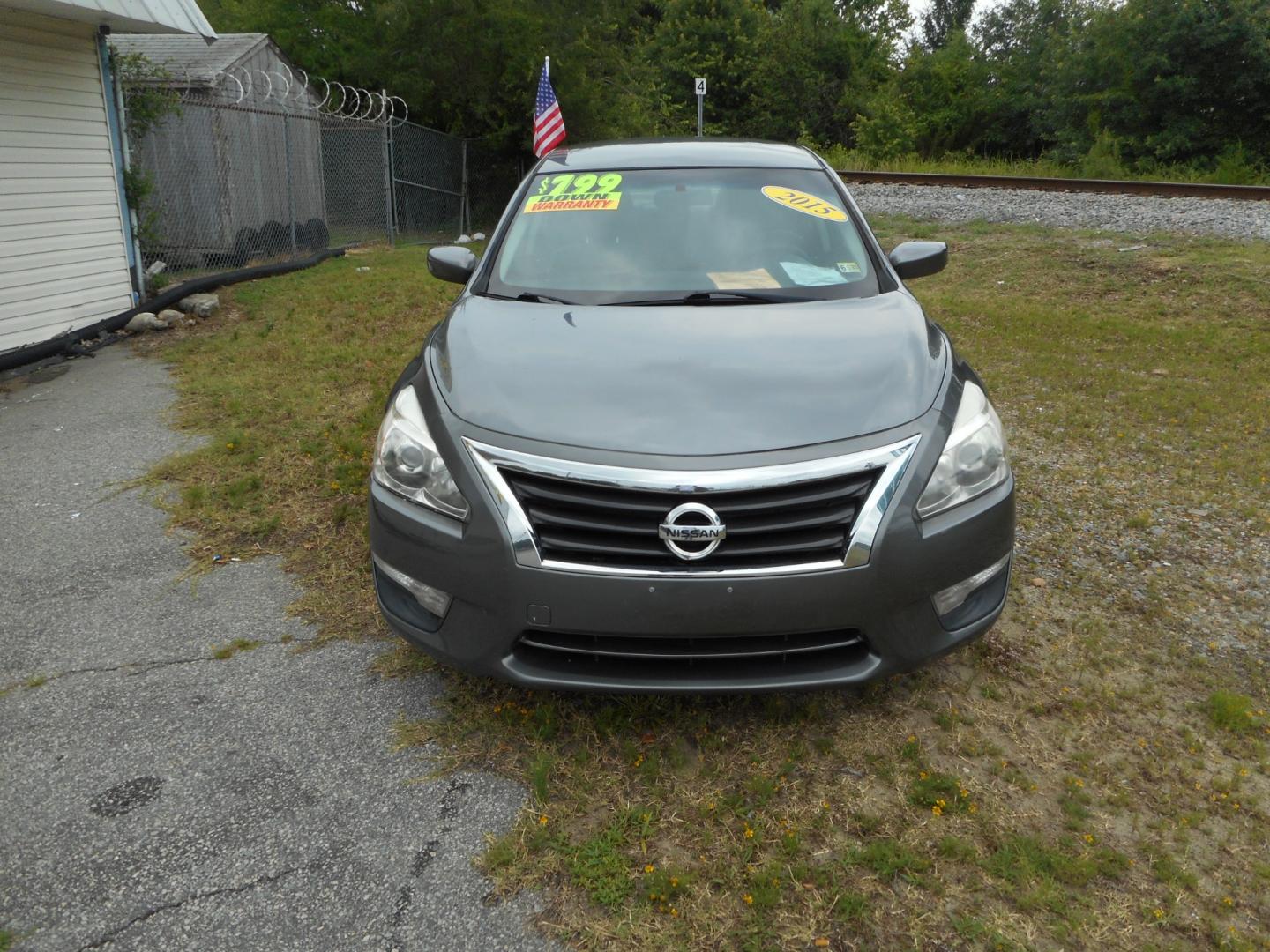 2015 Gray Nissan Altima (1N4AL3AP8FC) , located at 2553 Airline Blvd, Portsmouth, VA, 23701, (757) 488-8331, 36.813889, -76.357597 - Photo#2