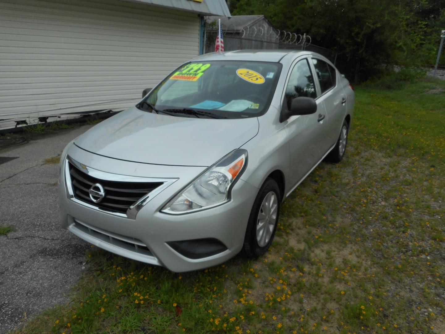 2015 Black Nissan Versa (3N1CN7AP1FL) , located at 2553 Airline Blvd, Portsmouth, VA, 23701, (757) 488-8331, 36.813889, -76.357597 - ***VEHICLE TERMS*** Down Payment: $799 Weekly Payment: $90 APR: 23.9% Repayment Terms: 42 Months ***- CALL ELIZABETH @ 757-488-8331 TO SCHEDULE YOUR APPOINTMENT TODAY AND GET PRE-APPROVED RIGHT OVER THE PHONE*** - Photo#1