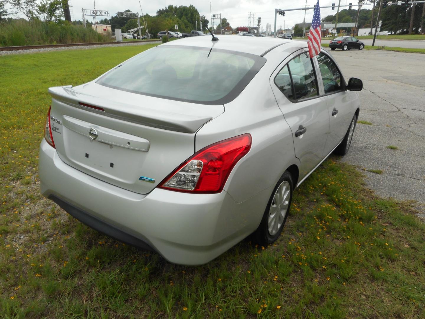 2015 Black Nissan Versa (3N1CN7AP1FL) , located at 2553 Airline Blvd, Portsmouth, VA, 23701, (757) 488-8331, 36.813889, -76.357597 - ***VEHICLE TERMS*** Down Payment: $799 Weekly Payment: $90 APR: 23.9% Repayment Terms: 42 Months ***- CALL ELIZABETH @ 757-488-8331 TO SCHEDULE YOUR APPOINTMENT TODAY AND GET PRE-APPROVED RIGHT OVER THE PHONE*** - Photo#5